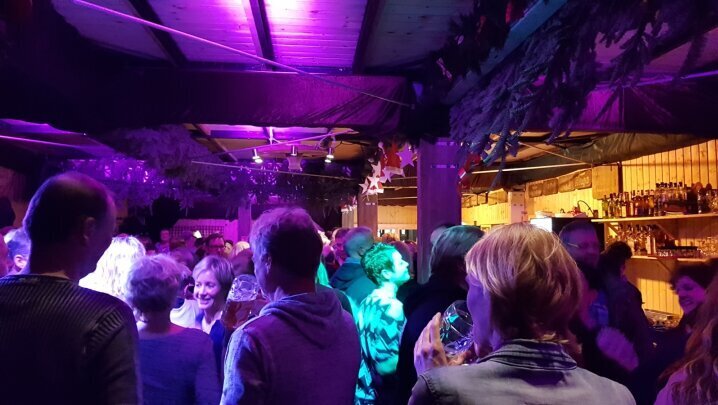 DJ mieten für Geburtstag