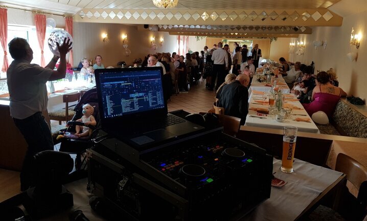 dj hochzeit in essen mit Marco Kampmann